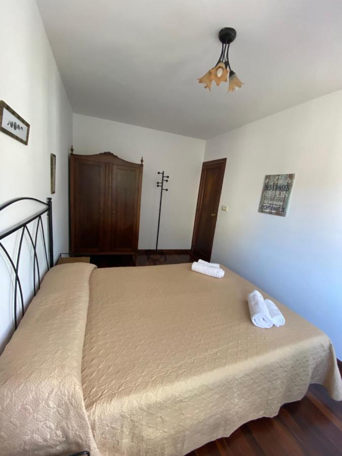 Apartamento Piso Grande Y Muy Luminoso Santiago de Compostela Exterior foto